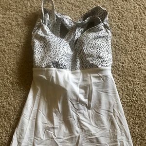 Lululemon white and blue workout top